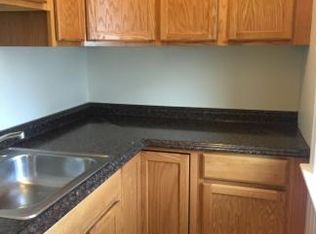 26 Arlington St, Manchester, NH 03104
