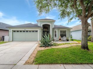 19028 Fishermans Bend Dr, Lutz, FL 33558