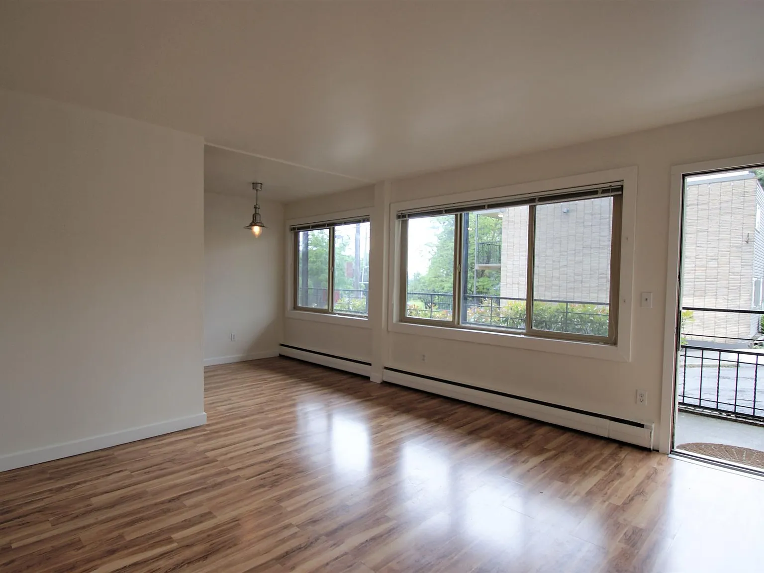 1 bed, $1,595 — Photo 4