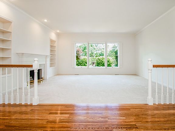 4th image of 1024 Mercita Dr