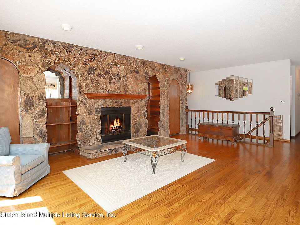 230 Abingdon Ave Staten Island NY Zillow