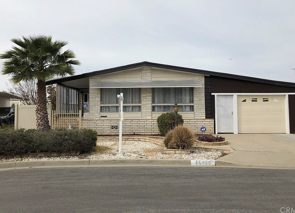1st image of 26029 Phoenix Palm Dr