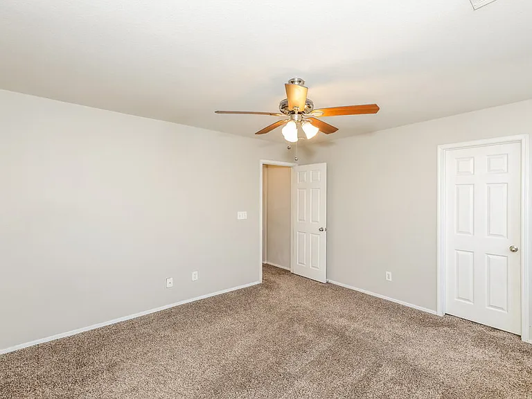 5876 Secret Island Dr — Photo 11