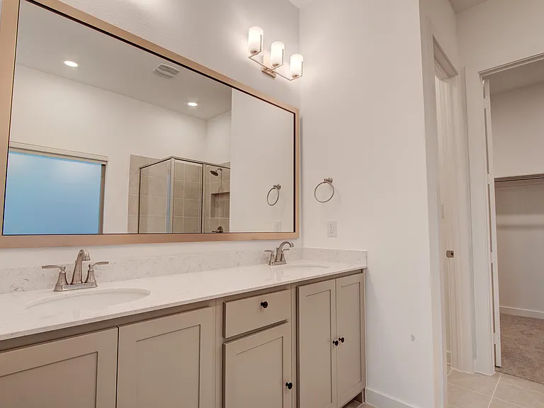 724 Kendall Ln — Photo 29