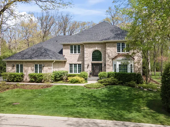 229 Surrey Ln, Lake Forest, IL 60045