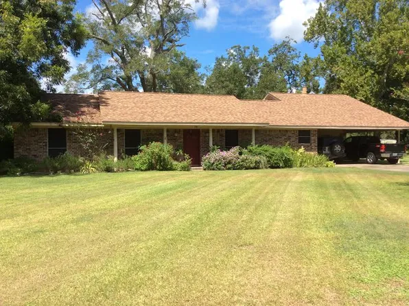 814 County Road 123, Wharton, TX 77488