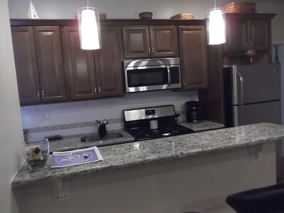2nd image of 4347 Main St Floor 3