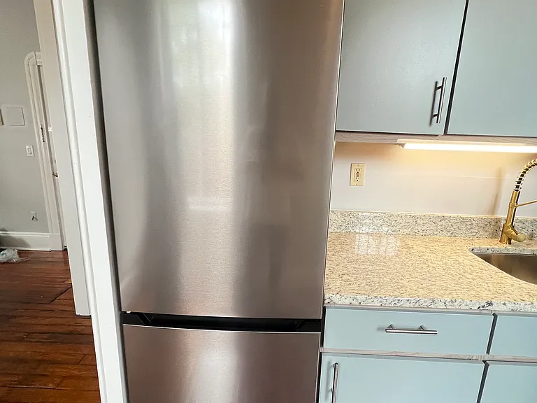 5 Whitman Court Sodo Brownstone Neighborhood #1C — Photo 16