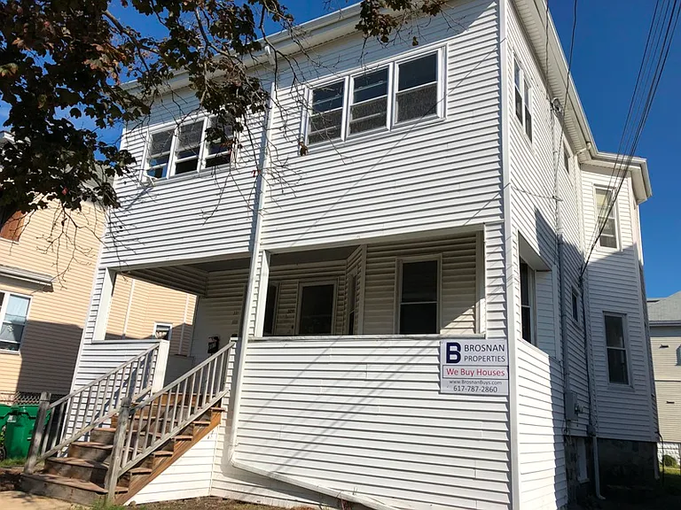 329 Malden St #1 — Photo 9