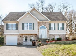11204 Brook Bend Ct, Louisville, KY