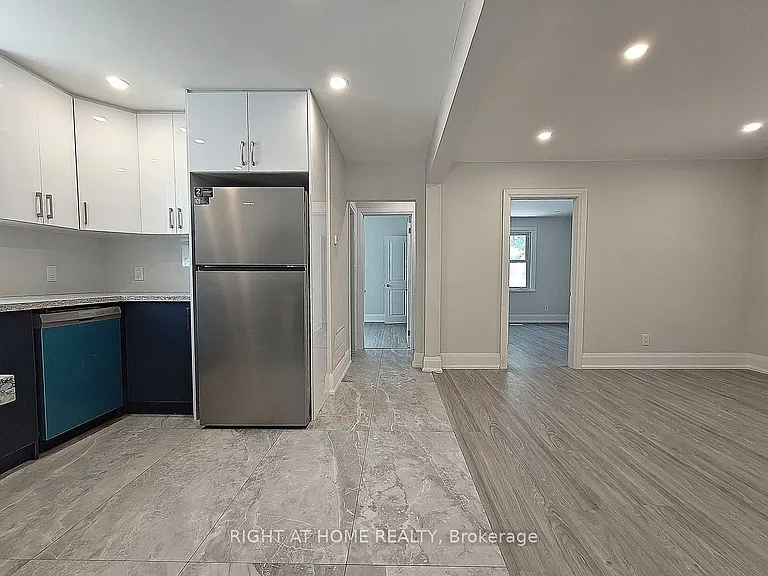 92 Cadillac Ave S #UPPER — Photo 9
