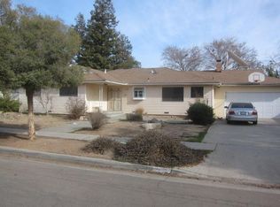 6086 N 9th St, Fresno, CA