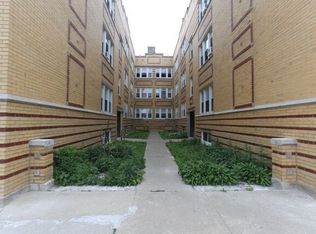 4407 N Kenneth Ave #B4, Chicago, IL 60630