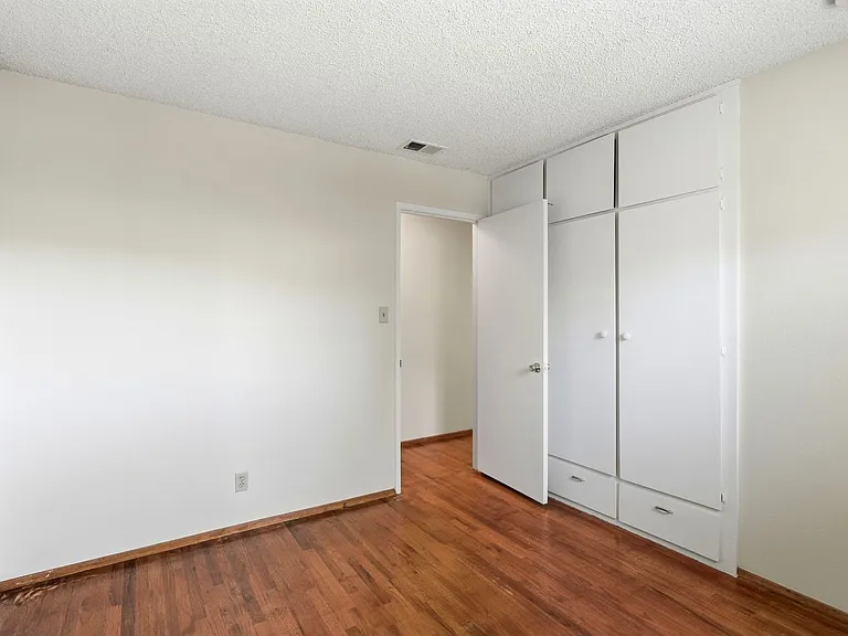 5880 Taormino Ave — Photo 26