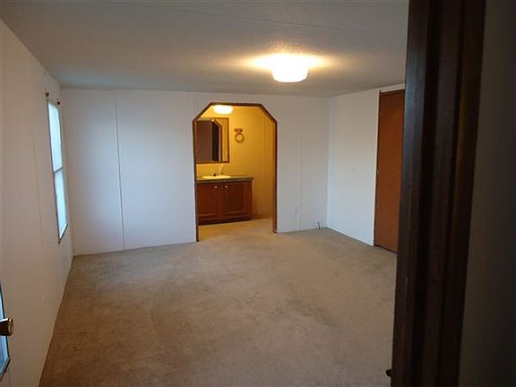 Bismark-Bedroom