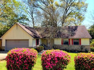664 Alii Pl, Diamondhead, MS 39525