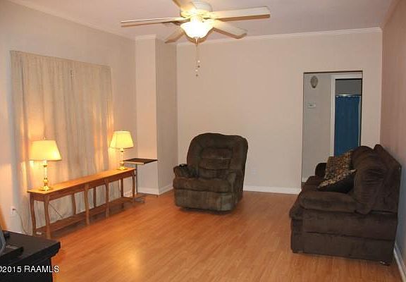 3rd image of 107 Country Living Dr