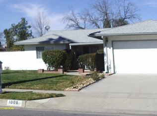 1008 E Margarita Rd, Rialto, CA 92376