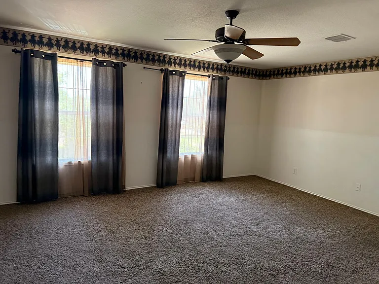 3104 Deleon Dr — Photo 28