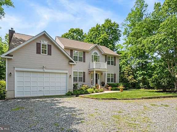 2nd image of 14760 Peach Tree Ln