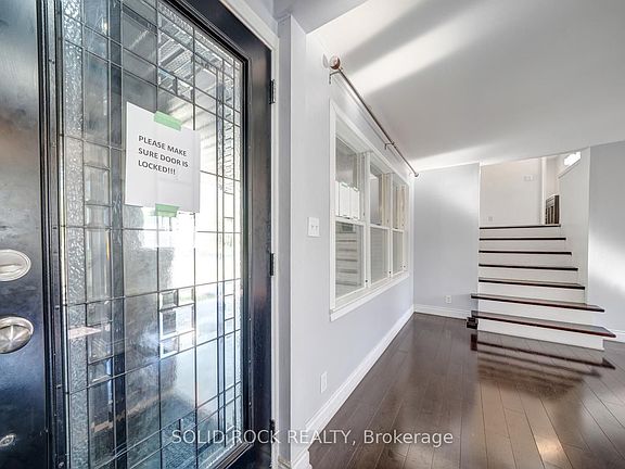 3rd image of 19 Coverdale Ave