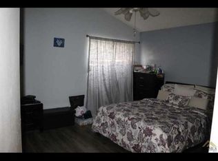 8212 Fawn St, Bakersfield, CA 93311