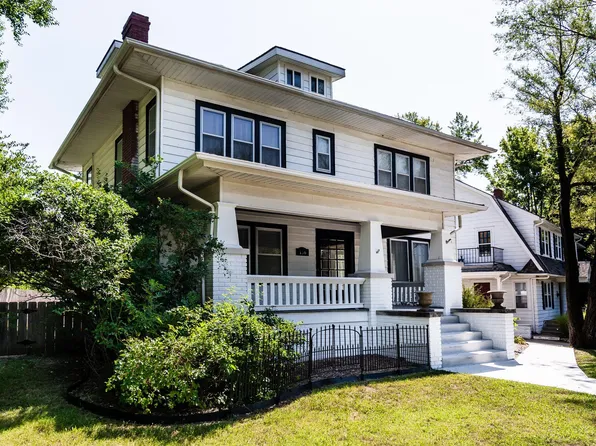 136 S Circle Dr, Wichita, KS 67218