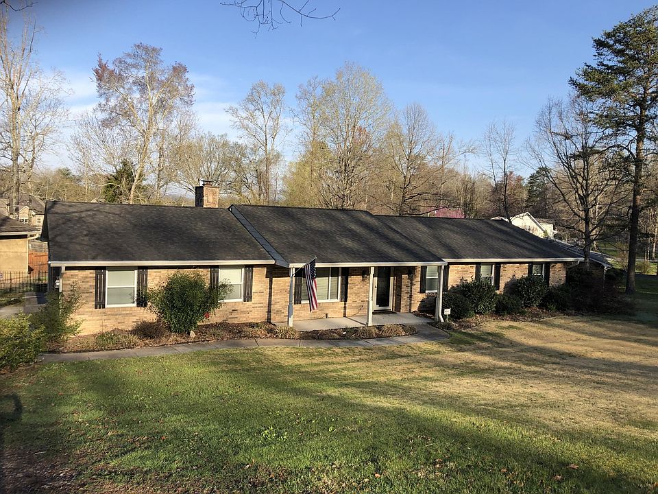 1st image of 921 Irwin Rd