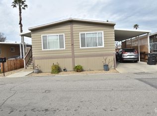 60 Cinnamon Ln, Bakersfield, CA