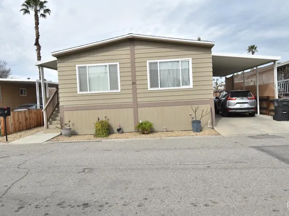 60 Cinnamon Ln, Bakersfield, CA 93308