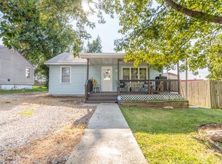 112 Cedar Crest Dr, Lebanon, MO 65536