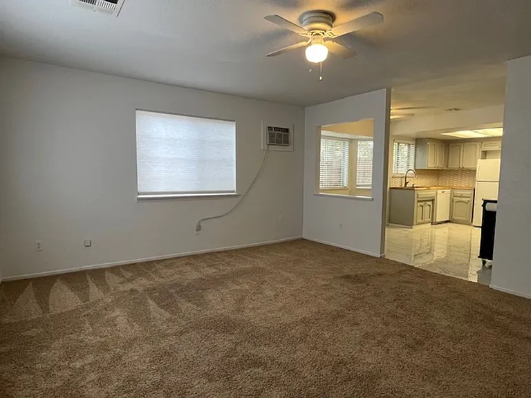 22117 Copper St — Photo 5