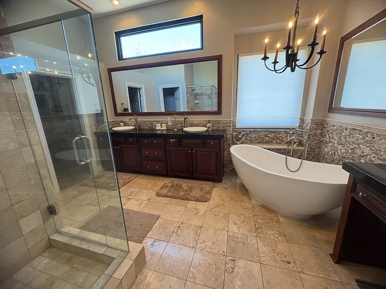 Primary bathroom, walk-in closet