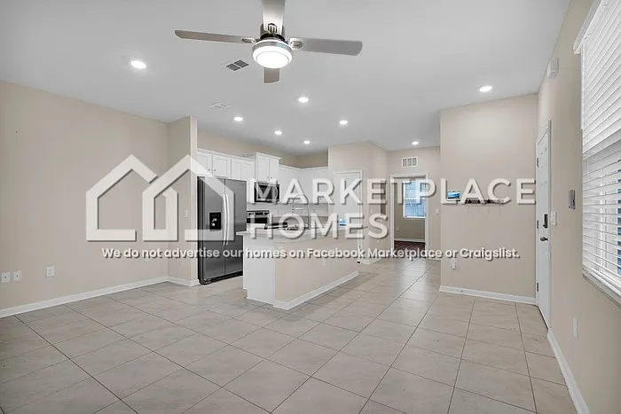 3996 Village View Ln — Photo 11