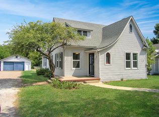 317 W Main St, Italy, TX 76651