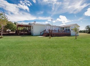 697 Wagon Creek Rd, Bandera, TX 78003
