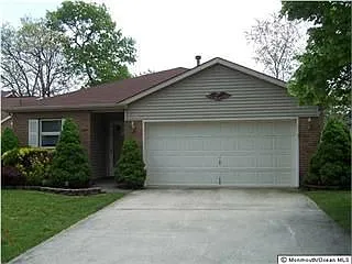 1360 Gleniffer Hill Rd photo 1