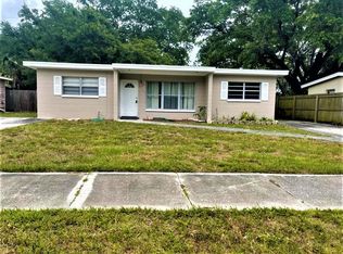 9049 93rd St, Seminole, FL 33777