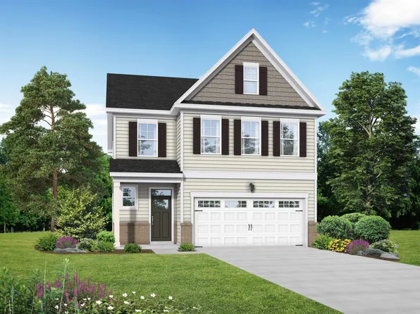 15 Van Winkle St, Lillington, NC 27546