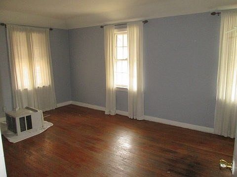 5th image of 3435 S 58th Ave