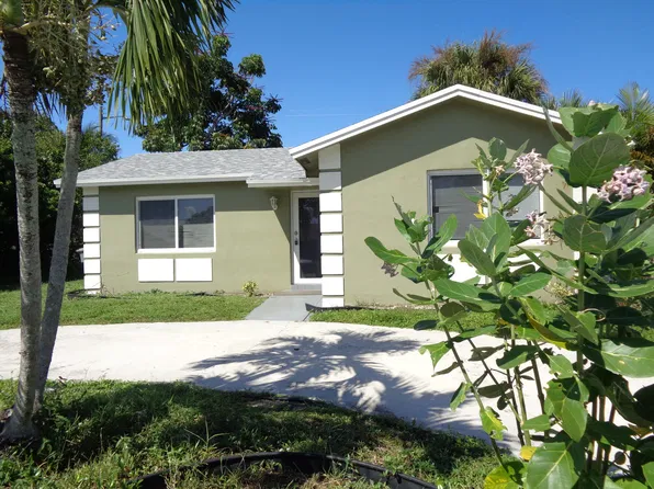 9907 Liberty Ct, Boca Raton, FL 33434