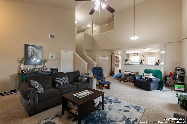 1009 Sandwell Ct — Photo 7