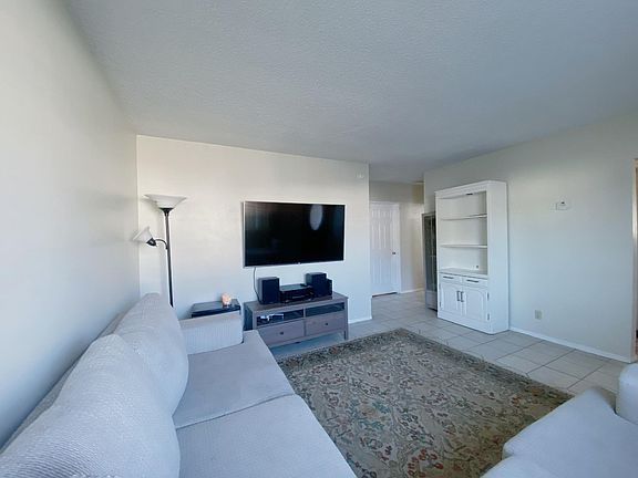 5th image of 4058 W Avenue L4