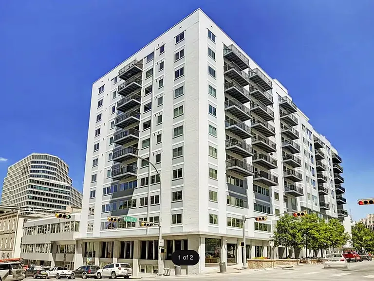 800 Brazos St #711 — Photo 30
