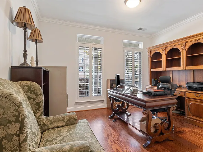 614 Patriot Ln — Photo 25