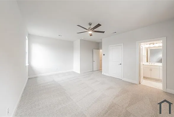 9600 Landing Way #2 — Photo 25