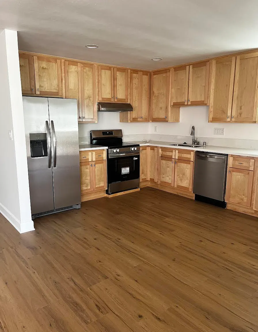 2 bed, 1500 sqft, $4,200 — Photo 4