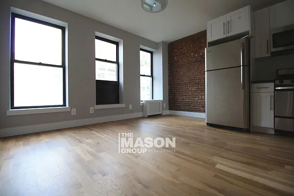 Rented by Mason Group LLC | media 16