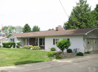 116 Pleasantview Dr, Hamilton, IL 62341