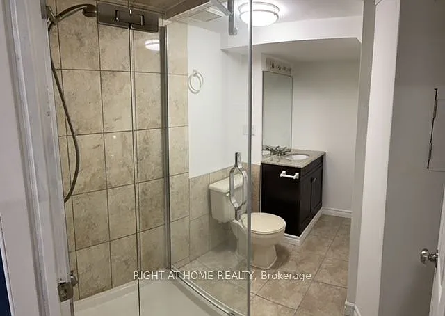 3631 Molly Ave — Photo 4